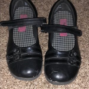 Adorable black maryjanes